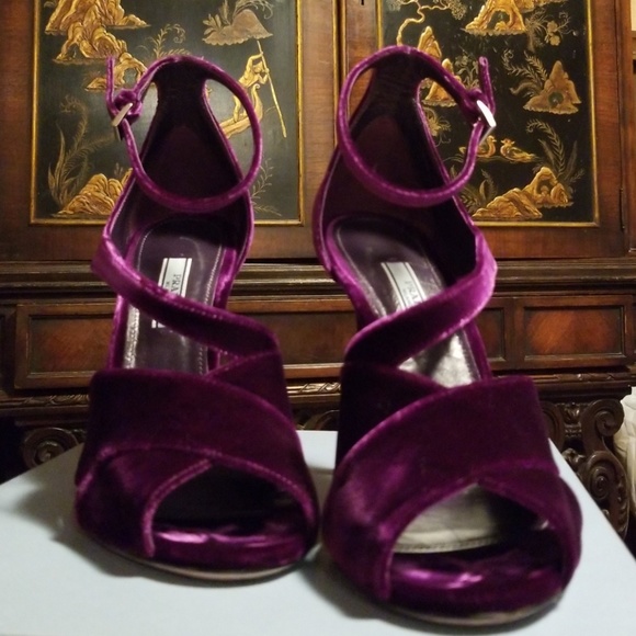 In box Prada Strappy Heel Velour sz8.5 rt$750 - Picture 3 of 7